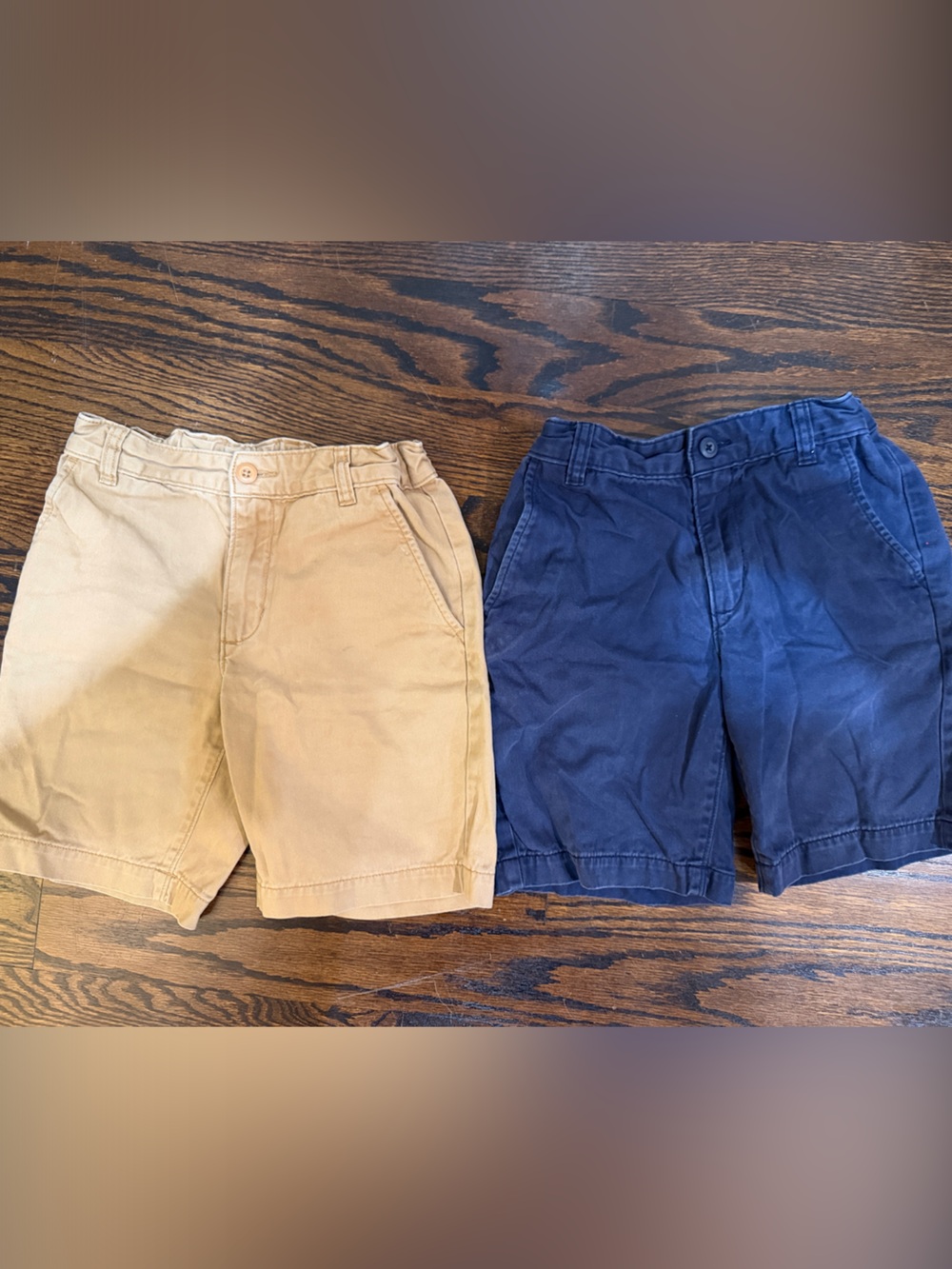 Hanna Andersson Navy and Tan Cotton Chino Shorts Set (2pairs)